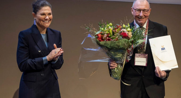 Agria und SLU stiften den Großen Forschungspreis für Veterinärmedizin.
